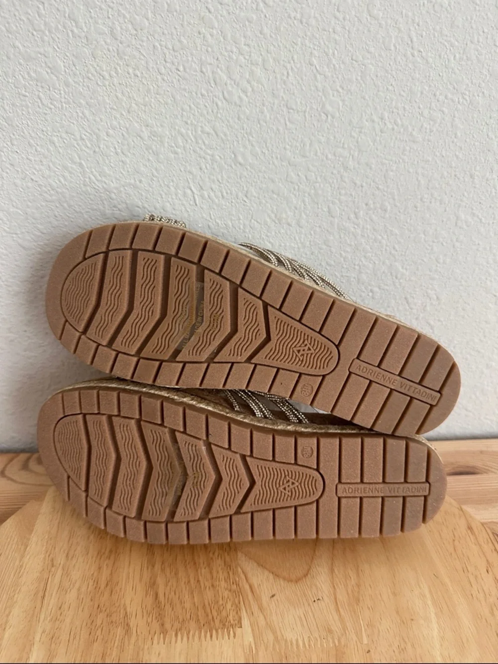Adrienne Vittadini Proove Womens Round Mules